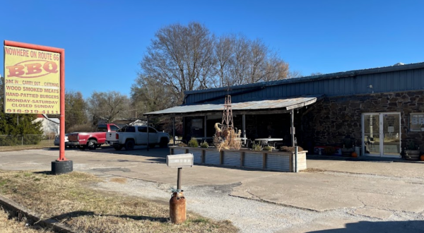 Don’t Pass By This Unassuming BBQ Restaurant Housed In An Old Oklahoma Gas Station Without Stopping